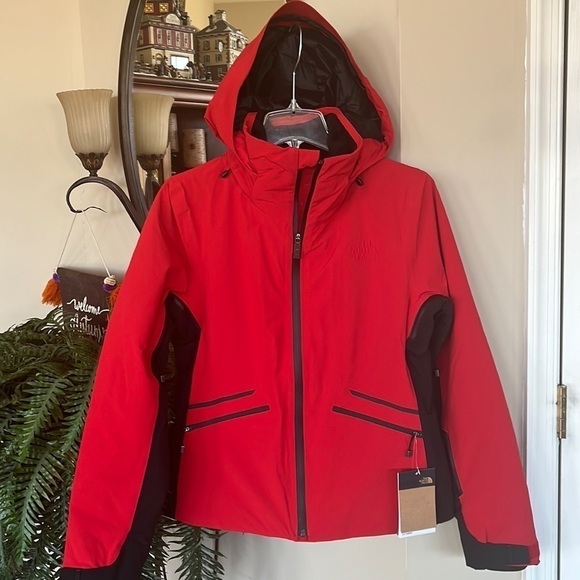 Brand New The North Face Inclination Jacket Red & Black Zippered Hooded Dryvent - Picture 2 of 16